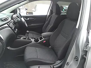 Used 2017 Nissan Qashqai N-Connecta Silver - Interior and Exterior details 14