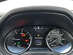 Used 2017 Nissan Qashqai N-Connecta Storm White - Interior and Exterior details 14