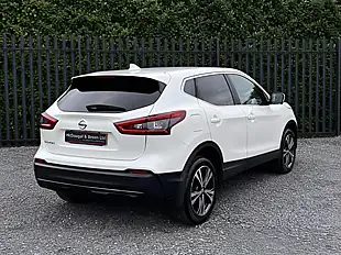 Used 2017 Nissan Qashqai N-Connecta White - Interior and Exterior details 10