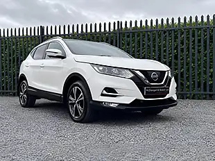 Used 2017 Nissan Qashqai N-Connecta White - Interior and Exterior details 11