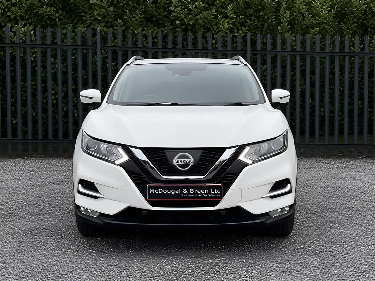 Used 2017 Nissan Qashqai N-Connecta White - Interior and Exterior details 2