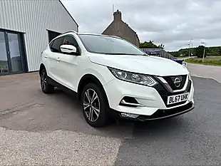 Used 2017 Nissan Qashqai N-Connecta White - Interior and Exterior details 2
