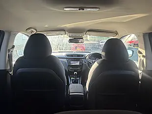 Used 2017 Nissan Qashqai N-Connecta White - Interior and Exterior details 13