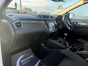 Used 2017 Nissan Qashqai N-Connecta White - Interior and Exterior details 9
