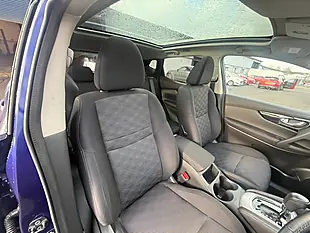Used 2017 Nissan Qashqai N-Connecta Xtron Blue - Interior and Exterior details 13