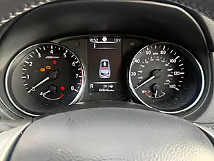 Used 2017 Nissan Qashqai N-Connecta Xtron Blue - Interior and Exterior details 14