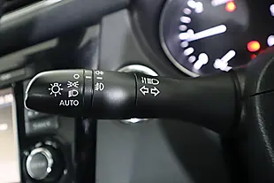 Used 2017 Nissan Qashqai N-Vision Silver - Interior and Exterior details 19