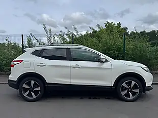 Used 2017 Nissan Qashqai N-Vision White - Interior and Exterior details 2