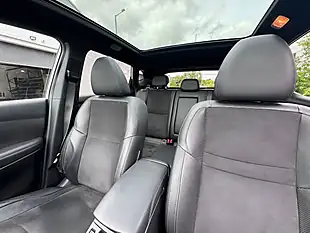 Used 2017 Nissan Qashqai N-Vision White - Interior and Exterior details 5