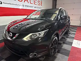 Used 2017 Nissan Qashqai Tekna Black - Interior and Exterior details 2