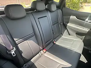 Used 2017 Nissan Qashqai Tekna Black - Interior and Exterior details 19