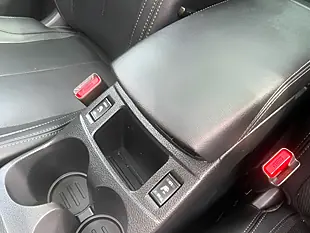Used 2017 Nissan Qashqai Tekna Black - Interior and Exterior details 10