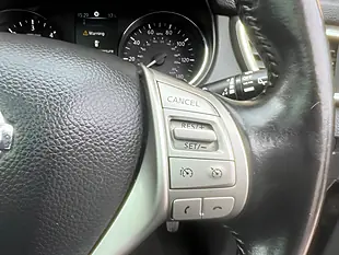 Used 2017 Nissan Qashqai Tekna Black - Interior and Exterior details 15