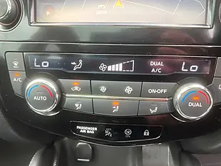 Used 2017 Nissan Qashqai Tekna Black - Interior and Exterior details 19