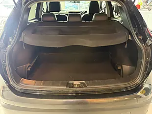 Used 2017 Nissan Qashqai Tekna Black - Interior and Exterior details 9