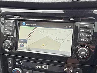Used 2017 Nissan Qashqai Tekna Black - Interior and Exterior details 11