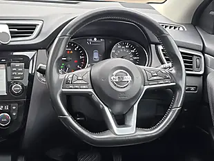 Used 2017 Nissan Qashqai Tekna Black - Interior and Exterior details 9