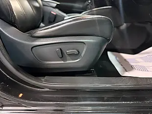 Used 2017 Nissan Qashqai Tekna Black - Interior and Exterior details 16