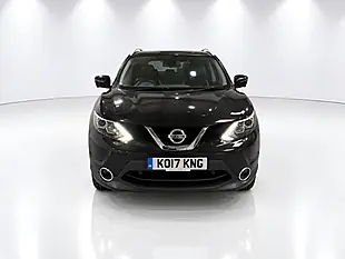 Used 2017 Nissan Qashqai Tekna Black - Interior and Exterior details 3