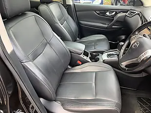Used 2017 Nissan Qashqai Tekna Black - Interior and Exterior details 3