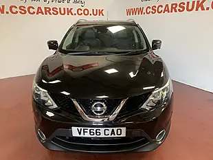 Used 2017 Nissan Qashqai Tekna Black - Interior and Exterior details 9