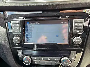 Used 2017 Nissan Qashqai Tekna Black - Interior and Exterior details 19