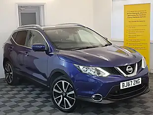 Used 2017 Nissan Qashqai Tekna Blue - Interior and Exterior details 3