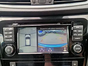 Used 2017 Nissan Qashqai Tekna Blue - Interior and Exterior details 20