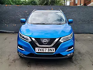 Used 2017 Nissan Qashqai Tekna Blue - Interior and Exterior details 4