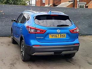 Used 2017 Nissan Qashqai Tekna Blue - Interior and Exterior details 8