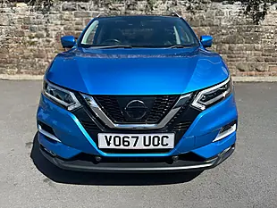 Used 2017 Nissan Qashqai Tekna Blue - Interior and Exterior details 2