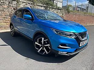 Used 2017 Nissan Qashqai Tekna Blue - Interior and Exterior details 3