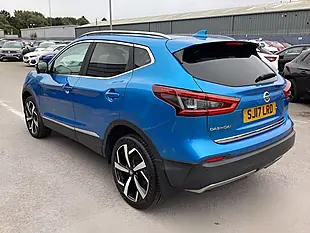 Used 2017 Nissan Qashqai Tekna Blue - Interior and Exterior details 2