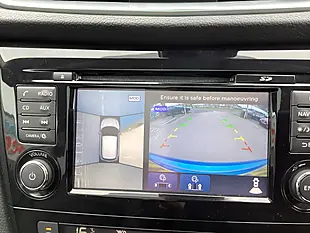 Used 2017 Nissan Qashqai Tekna Blue - Interior and Exterior details 7