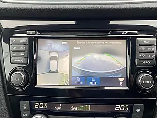 Used 2017 Nissan Qashqai Tekna Blue - Interior and Exterior details 16