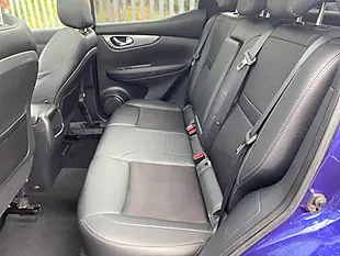Used 2017 Nissan Qashqai Tekna Blue - Interior and Exterior details 18