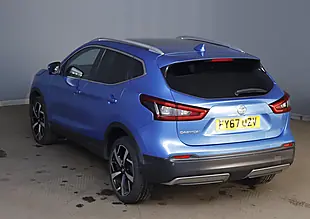 Used 2017 Nissan Qashqai Tekna Blue - Interior and Exterior details 2