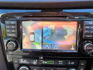 Used 2017 Nissan Qashqai Tekna Blue - Interior and Exterior details 20