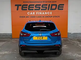 Used 2017 Nissan Qashqai Tekna+ Blue - Interior and Exterior details 11