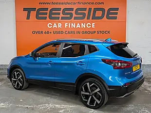 Used 2017 Nissan Qashqai Tekna+ Blue - Interior and Exterior details 13