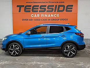 Used 2017 Nissan Qashqai Tekna+ Blue - Interior and Exterior details 17