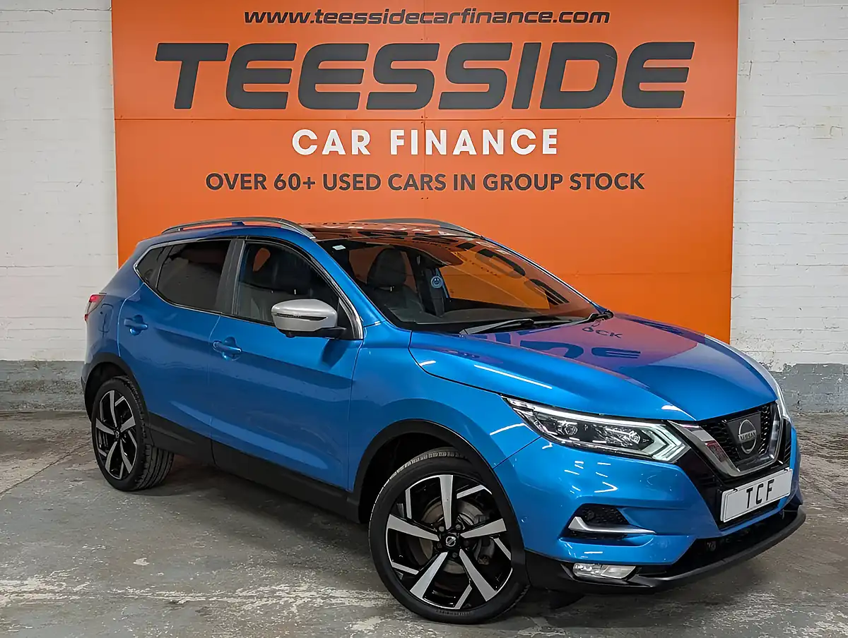Used 2017 Nissan Qashqai Tekna+ Blue - Interior and Exterior details 2