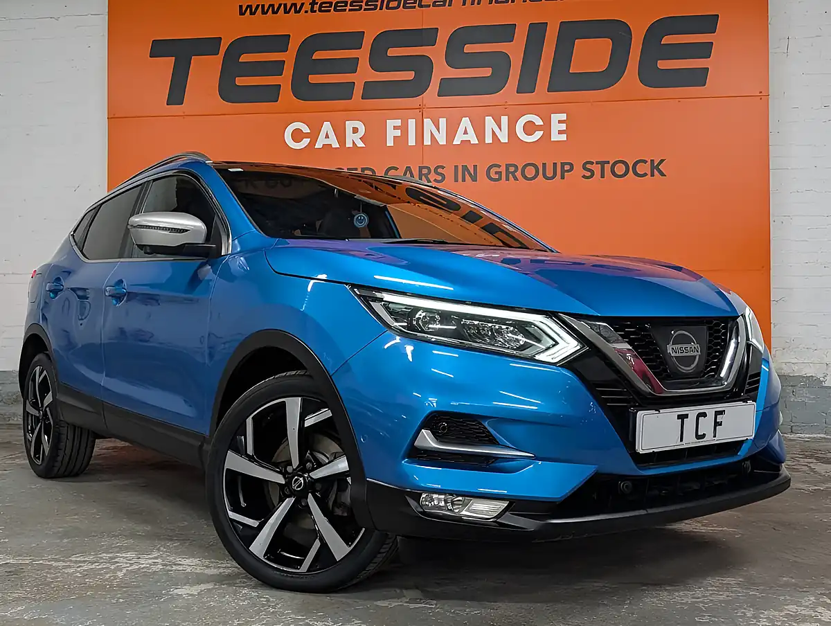 Used 2017 Nissan Qashqai Tekna+ Blue - Interior and Exterior details 3
