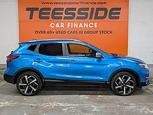 Used 2017 Nissan Qashqai Tekna+ Blue - Interior and Exterior details 5