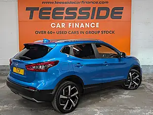 Used 2017 Nissan Qashqai Tekna+ Blue - Interior and Exterior details 9