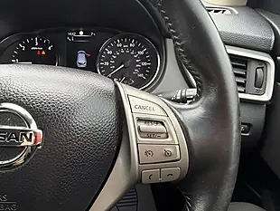 Used 2017 Nissan Qashqai Tekna Bronze - Interior and Exterior details 14
