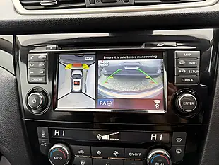 Used 2017 Nissan Qashqai Tekna Bronze - Interior and Exterior details 15