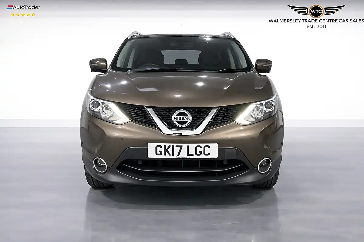 Used 2017 Nissan Qashqai Tekna Bronze - Interior and Exterior details 3