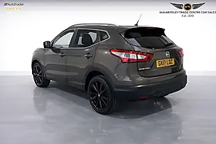 Used 2017 Nissan Qashqai Tekna Bronze - Interior and Exterior details 6