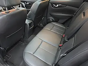 Used 2017 Nissan Qashqai Tekna Grey - Interior and Exterior details 16